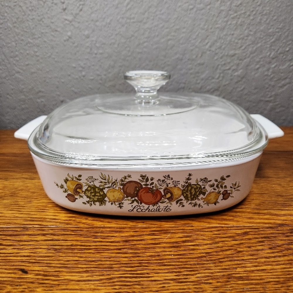 Corningware Spice of Life L'Echalote Casserole Dish